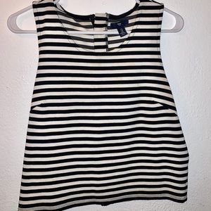 GAP crop top